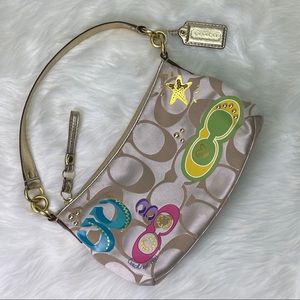 Coach F17589 Appliqué Signature Crossbody Handbag